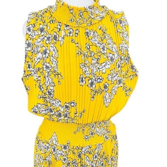 Nanette Nanette Lepore Smocked High Neck Sleeveless Pleated Dress size 12. - Picture 5 of 11